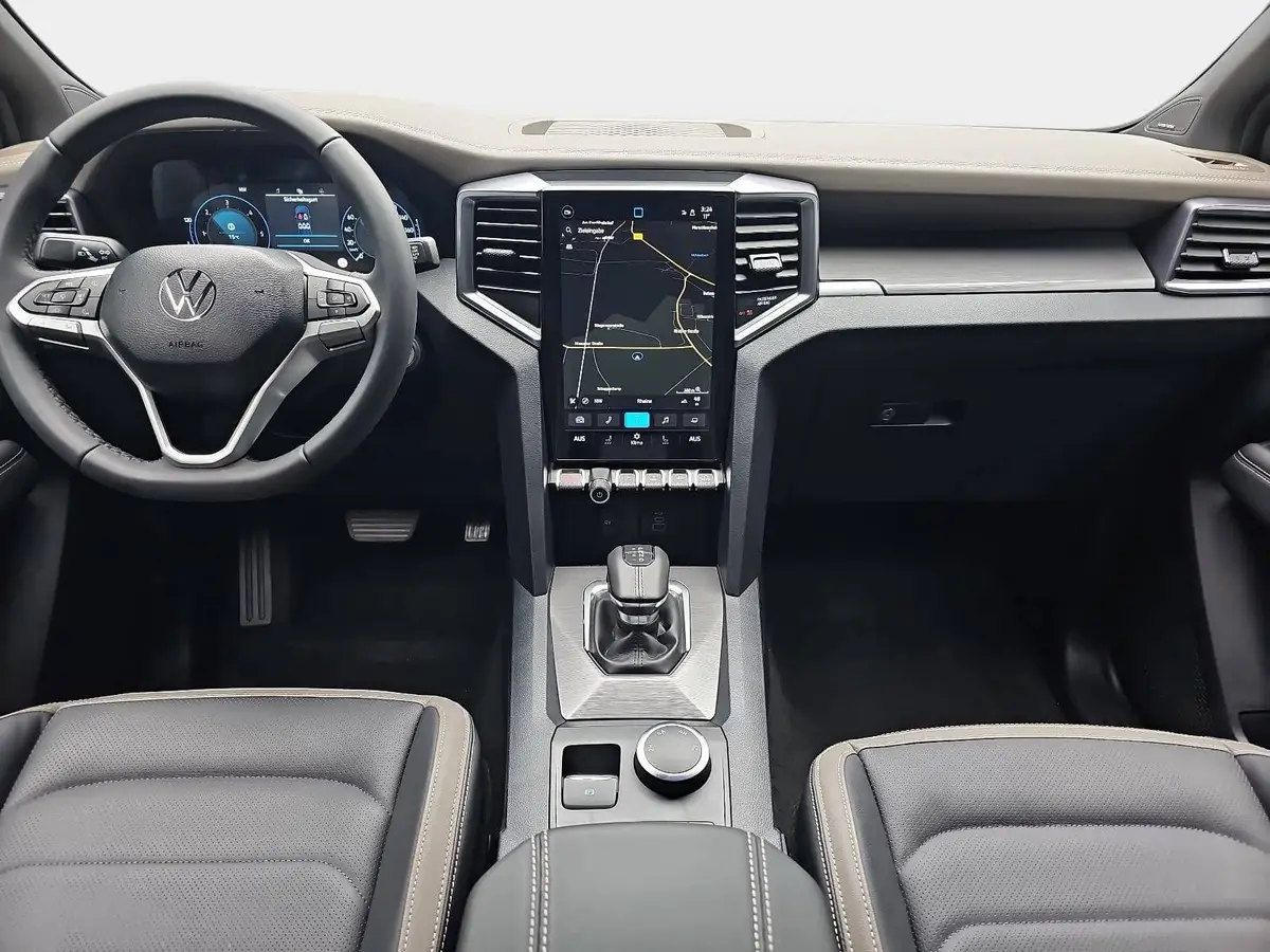 VW AMAROK 3.0 TDI AUTO. DOKA AVENTURA 4M NAVI LED AHK LM21