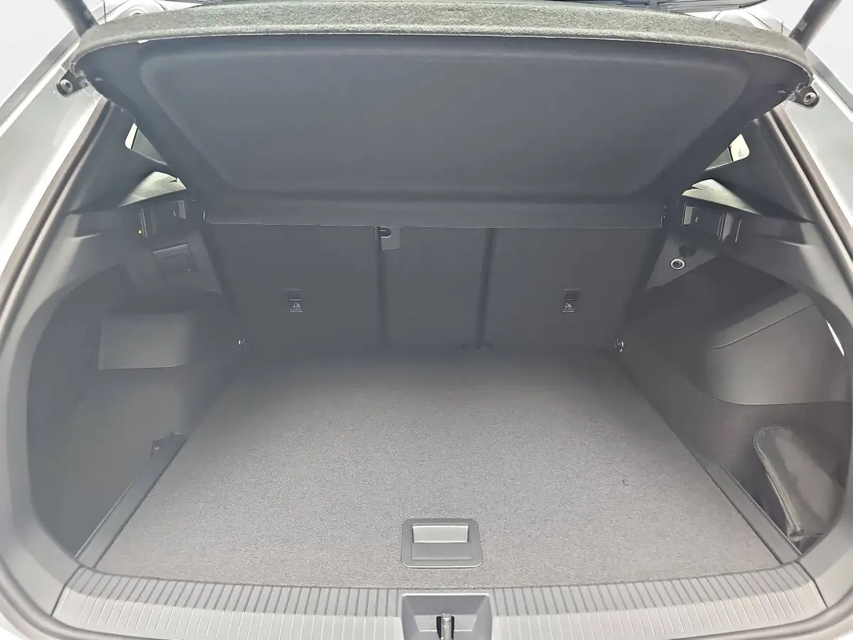 VW TIGUAN 1.5 ETSI DSG R-LINE NAVI MATRIX LM20
