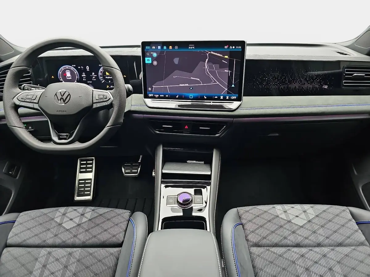 VW TIGUAN 1.5 ETSI DSG R-LINE NAVI LED PANO