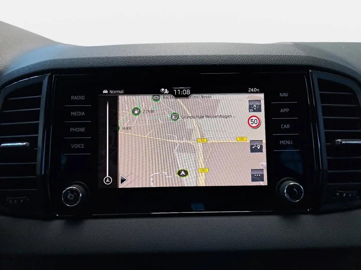 SKODA KAROQ 1.5 TSI DSG SPORTLINE NAVI LED-MATRIX LM18 CANTON