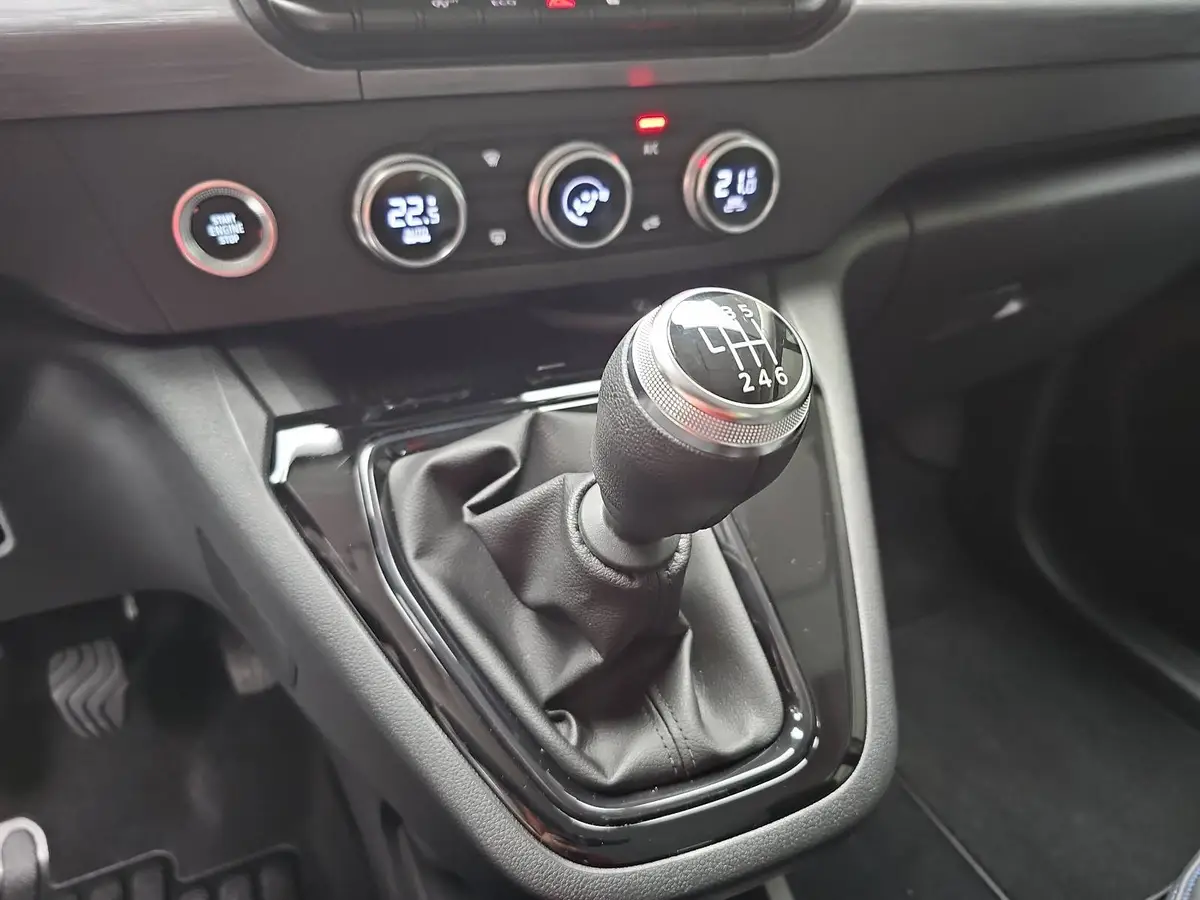 NISSAN TOWNSTAR KOMBI 1.3 DIG-T L1 2.0T N-CONNECTA