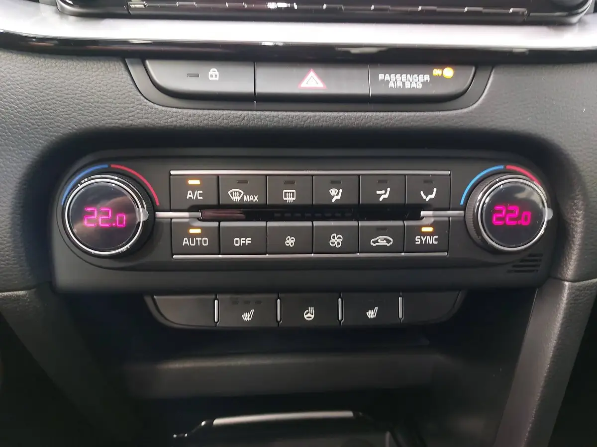 KIA CEED 1.5 T-GDI DCT7 VISION KOMFORT+ SITZH.