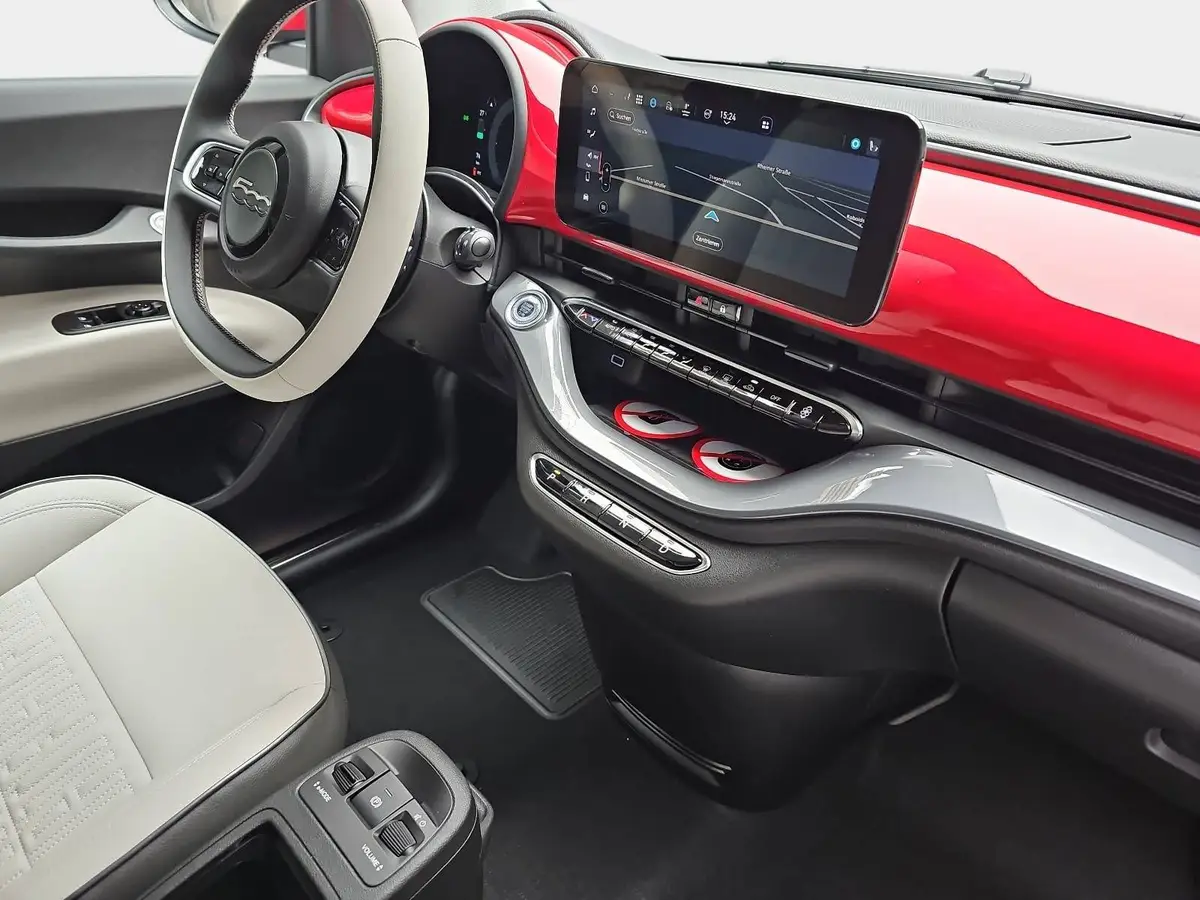 FIAT 500E ELEKTRO 42 KWH LA PRIMA