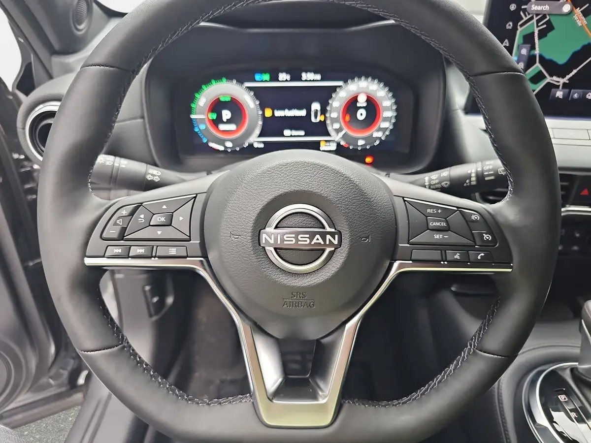 NISSAN JUKE 1.6 HYBRID AUTO. N-CONNECTA WINTER