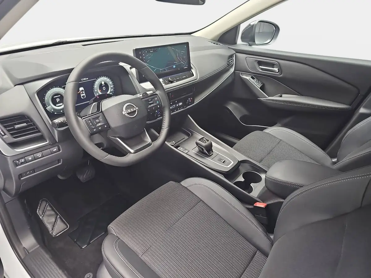 NISSAN QASHQAI 1.3 DIG-T MHEV AUTO. MJ27 N-CONNECTA WINTER EL-HECKKLAPPE PANO