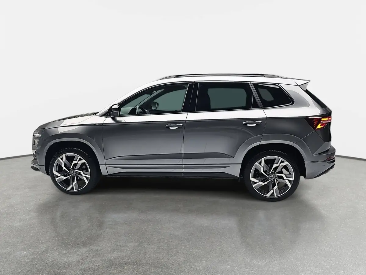 SKODA KAROQ 2.0 TSI DSG SPORTLINE 4X4 AHK PANO