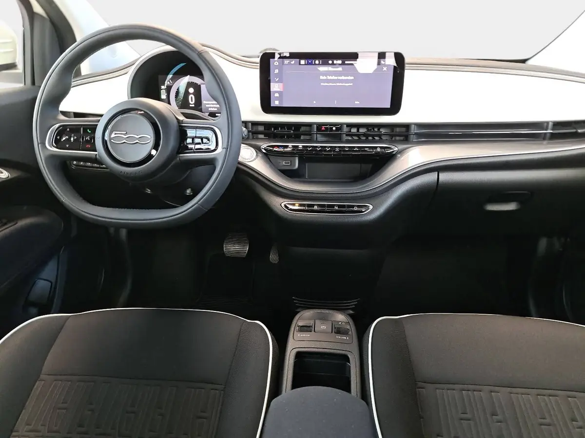 FIAT 500C ELEKTRO 42 KWH KOMFORT PAKET, 16-ZOLL LM-FELGEN