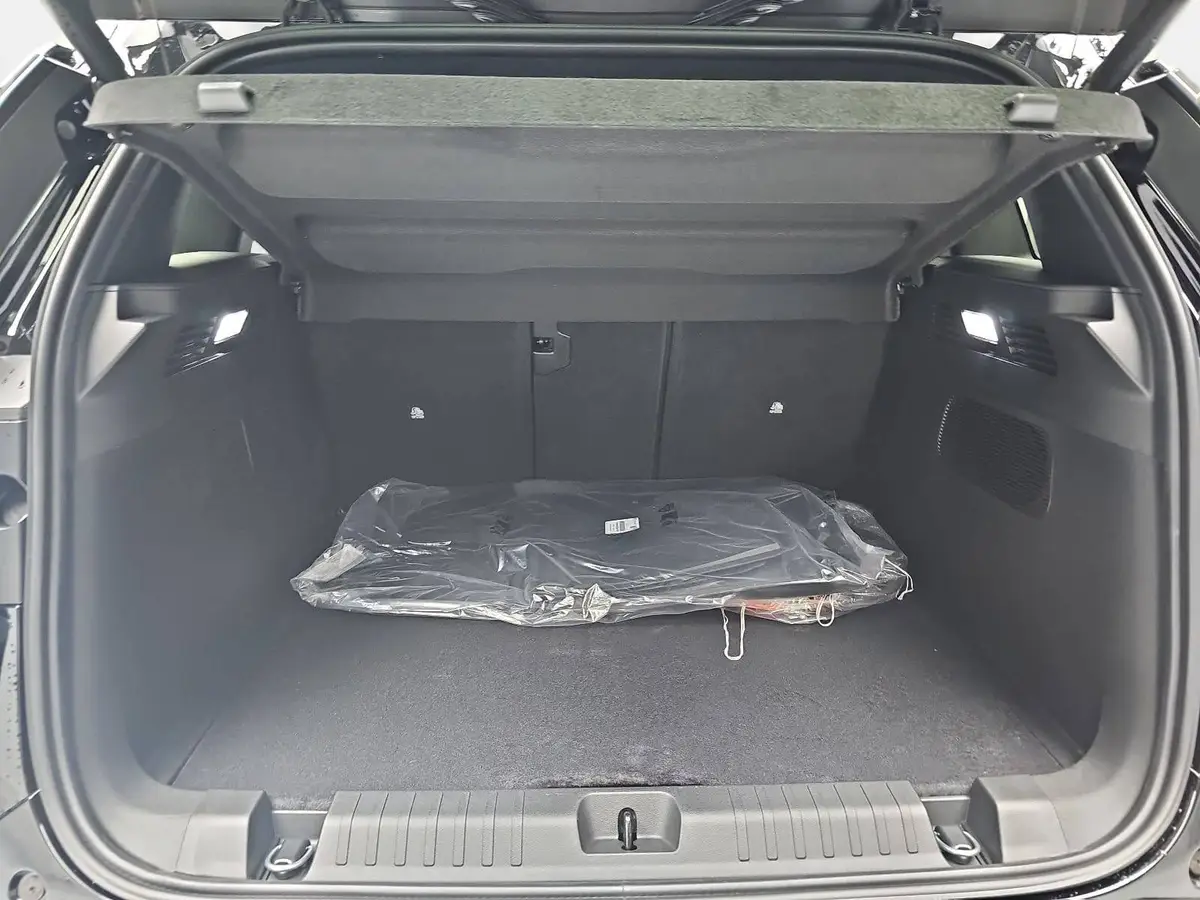 JEEP COMPASS 1.6 PLUG-IN HYBRID DCT SUMMIT MJ26 PREMIUM-PAKET, SICHERHEITS-PAKET