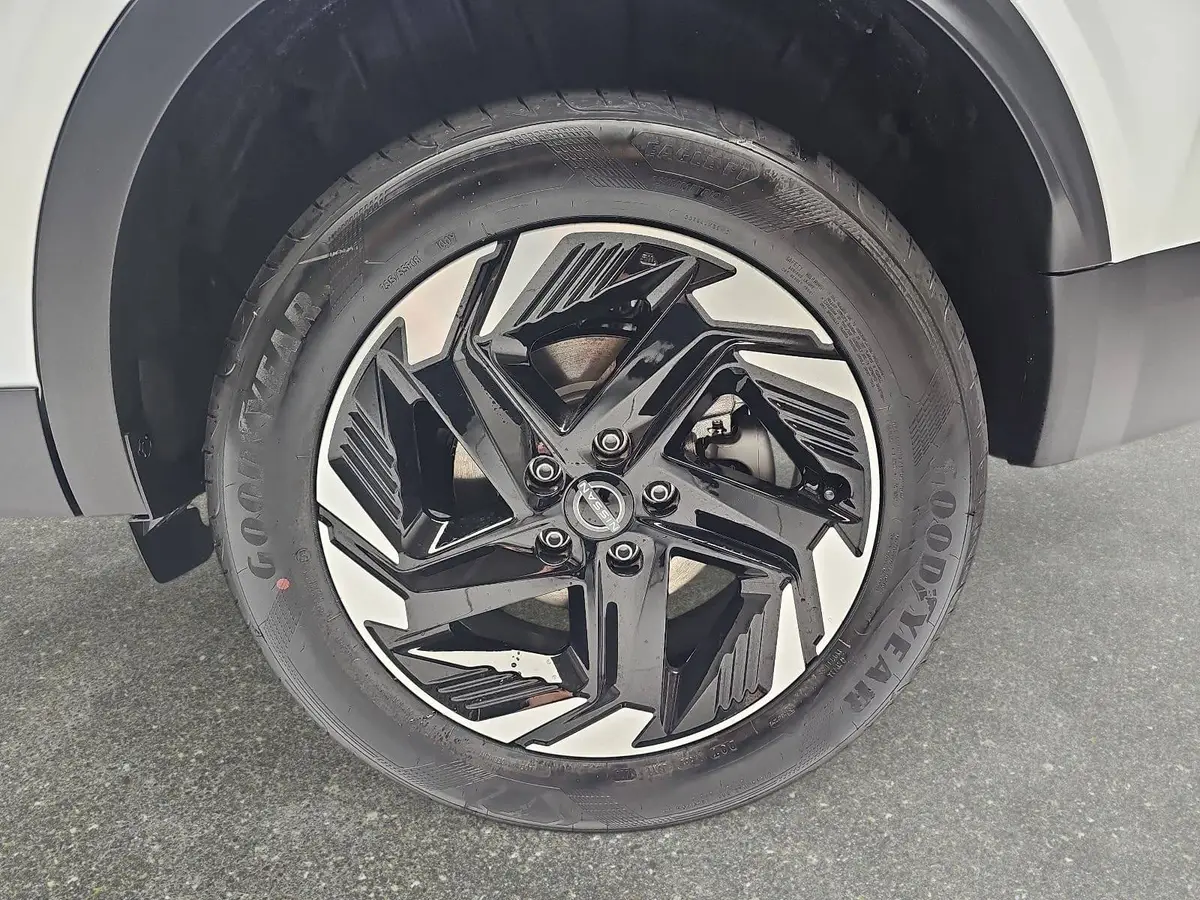 NISSAN QASHQAI 1.3 DIG-T MHEV AUTO. N-CONNECTA WINTER