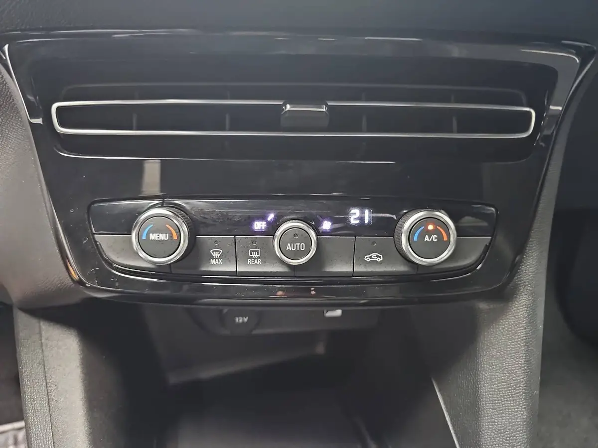 OPEL MOKKA 1.2 TURBO ULTIMATE KLIMA LED DAB ACC LM18