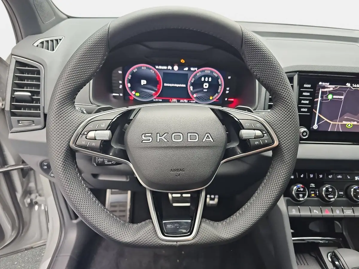SKODA KAROQ 2.0 TDI DSG SPORTLINE 4X4 NAVI LED
