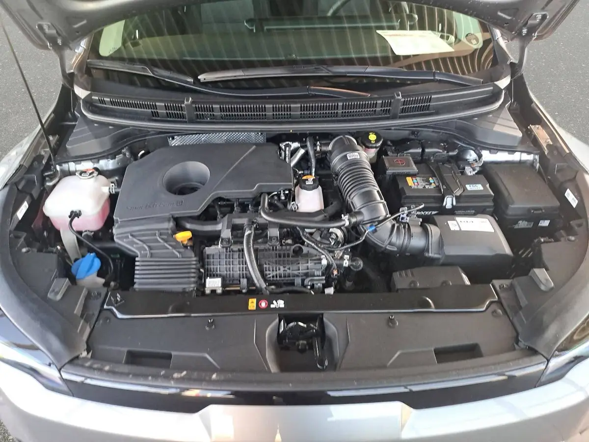 KIA STONIC 1.0 T-GDI 115 48V DCT SPIRIT MJ26 DRIVEWISE