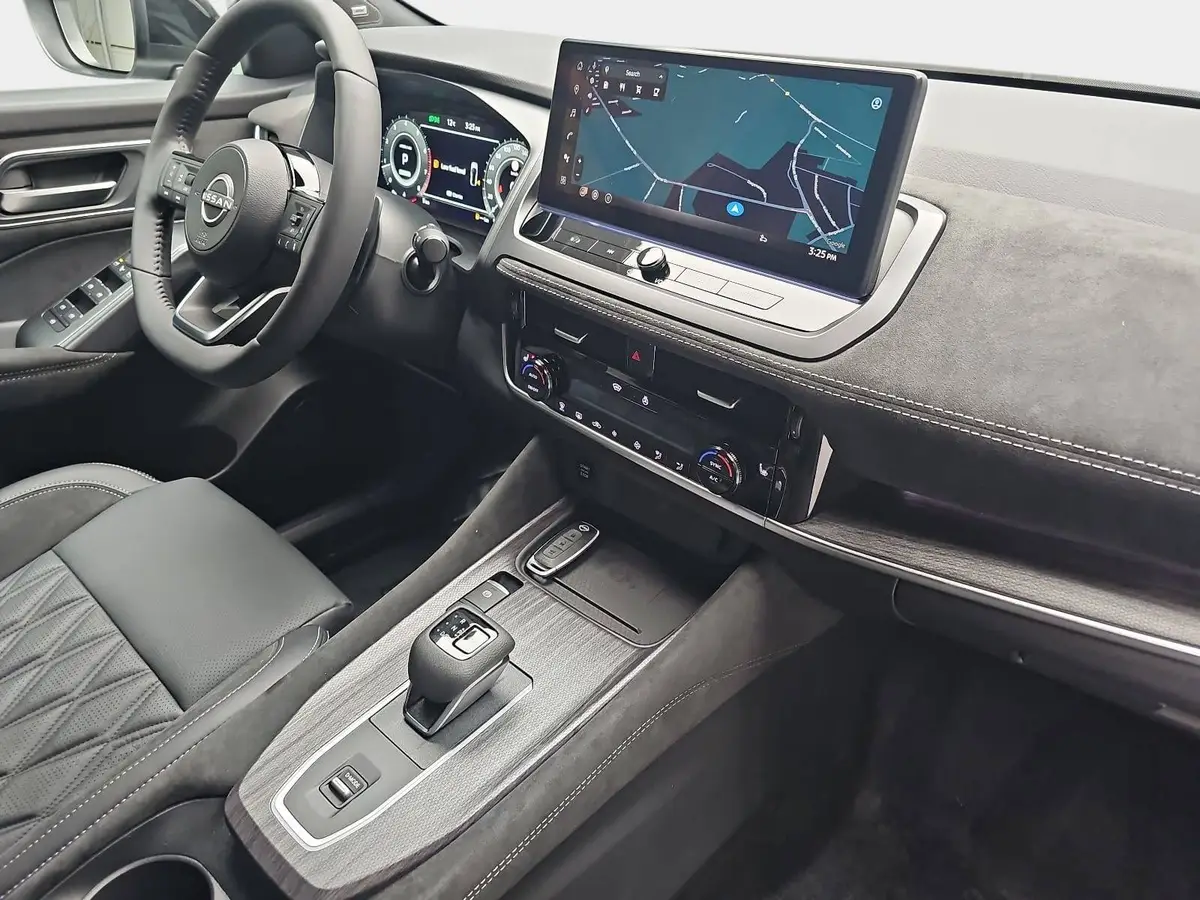 NISSAN QASHQAI 1.3 DIG-T MHEV AUTO. TEKNA PREMIUM PAKET 2-FARBEN