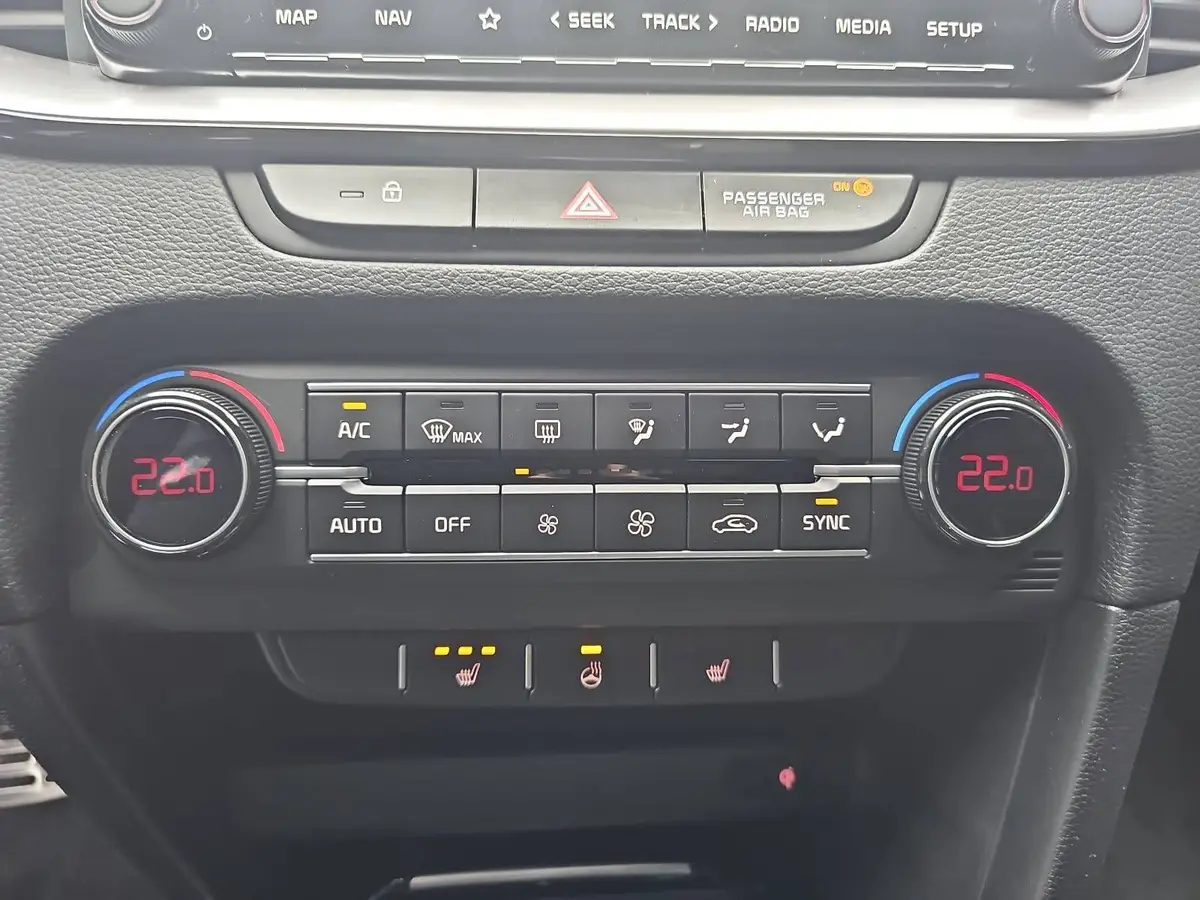 KIA XCEED 1.6 T-GDI 180 DCT GT-LINE MJ26 LEDER