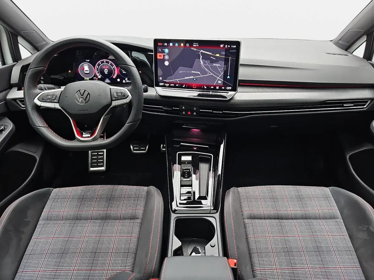 VW GOLF VIII 2.0 TSI DSG GTI NAVI LED HUD ACC DCC PANO BLA