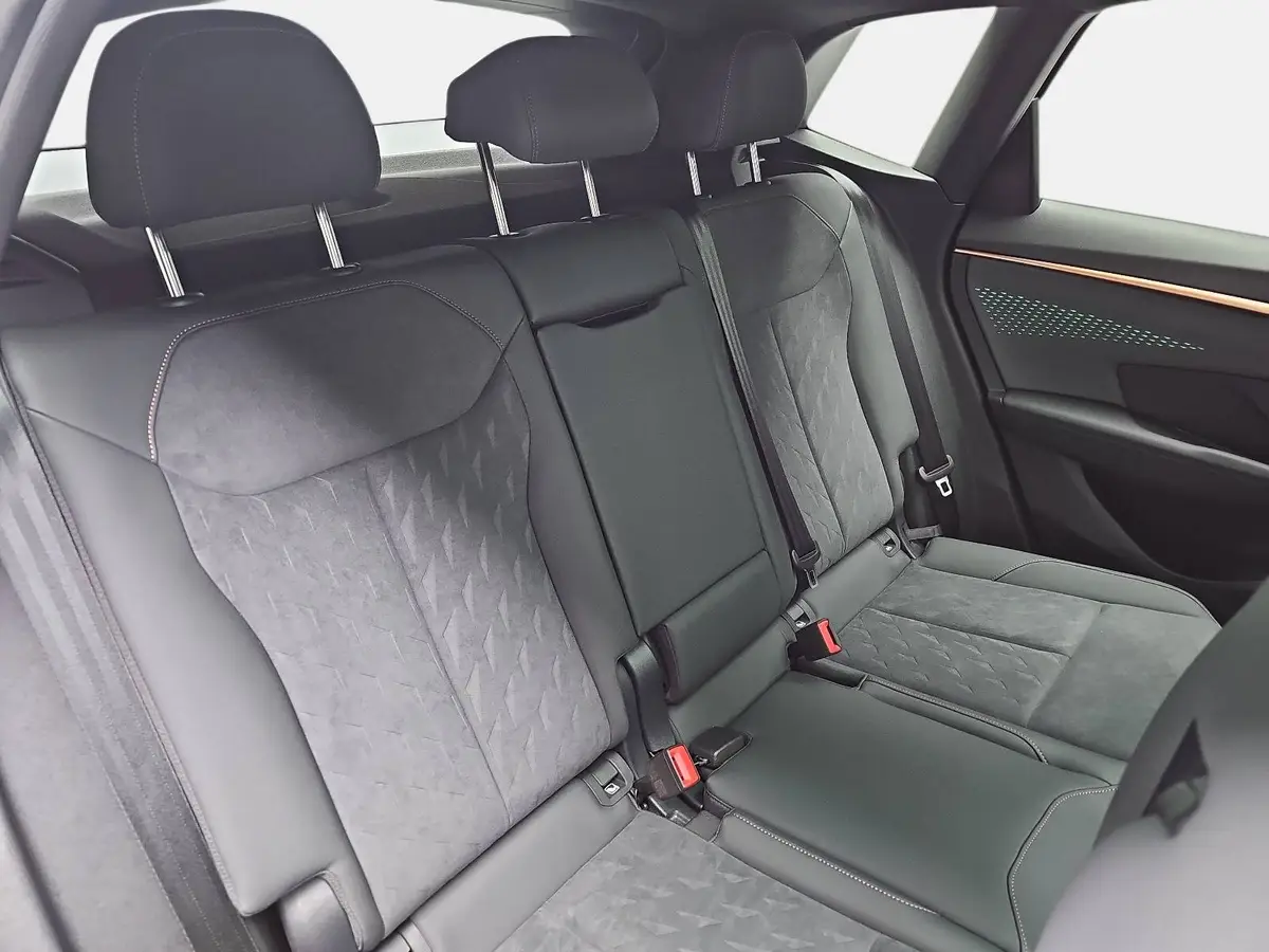 CUPRA TERRAMAR 2.0 TSI DSG VZ 4D NAVI HD-LED SENNHEISER INTELLIGE