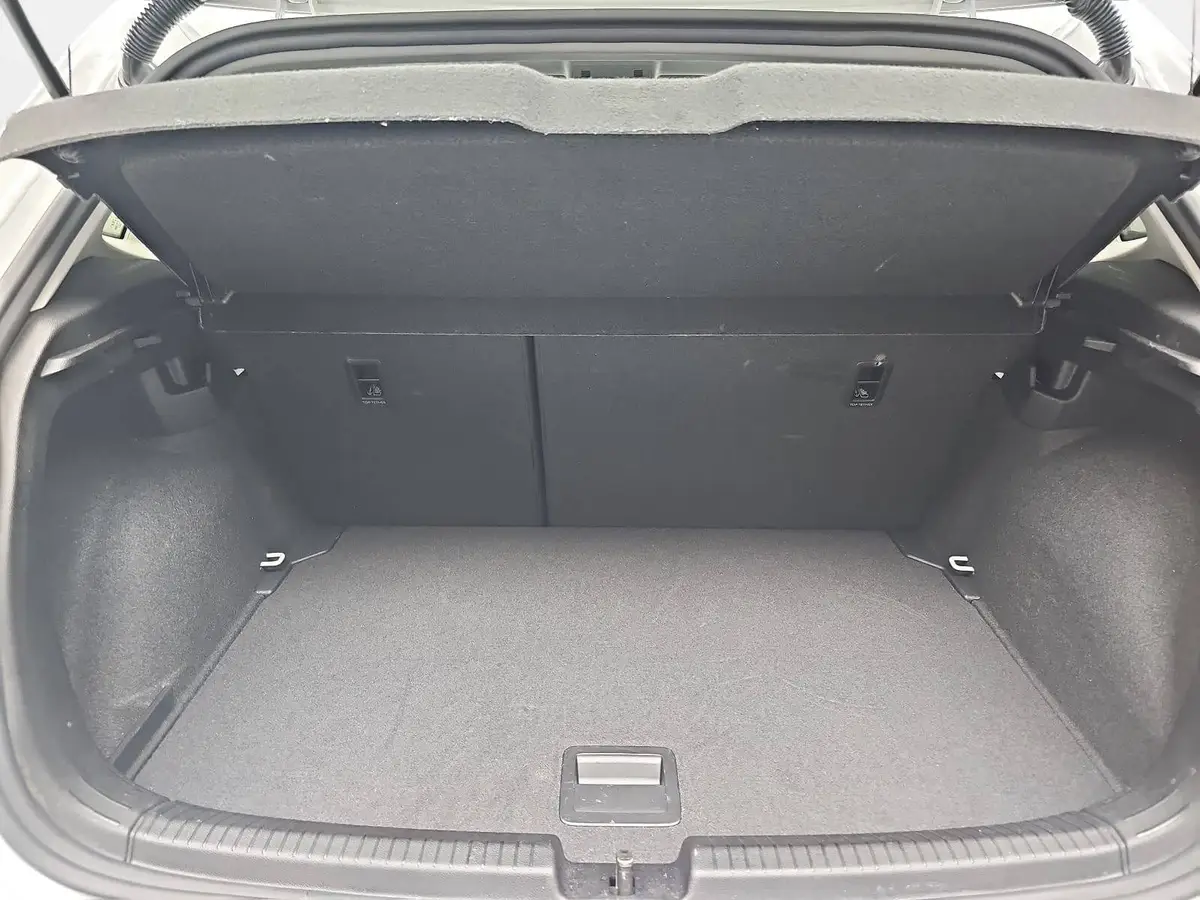 VW POLO 1.0 TSI DSG LIFE NAVI LED APP-CONNECT