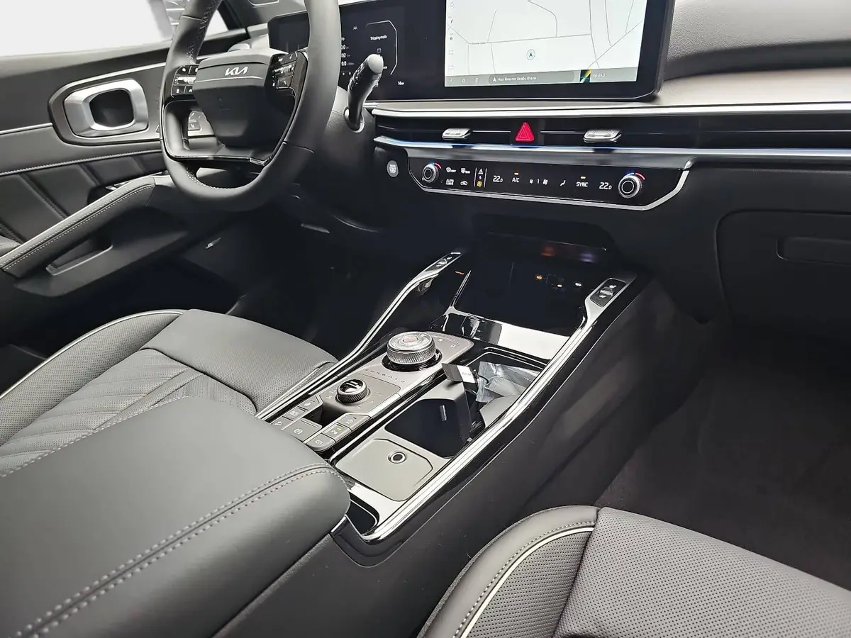 KIA SORENTO 2.2 CRDI AWD DCT8 PLATINUM MJ26 LEDER NAPPA PREMIUM GLASDACH AHK