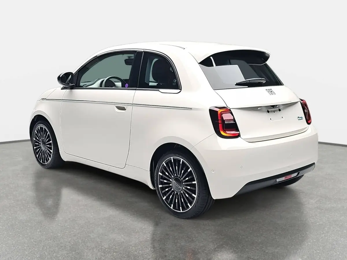 FIAT 500 ELEKTRO 42 KWH LA PRIMA MJ26