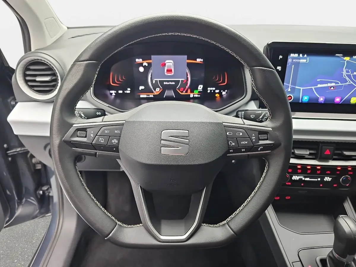 SEAT IBIZA 1.0 TSI DSG STYLE NAVI KLIMAAUTO