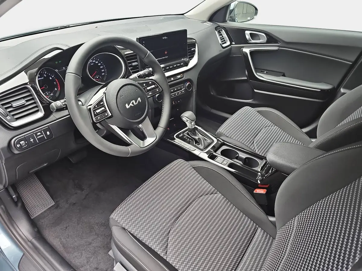 KIA CEED 1.5 T-GDI DCT7 SPIRIT TECHNOLOGIE