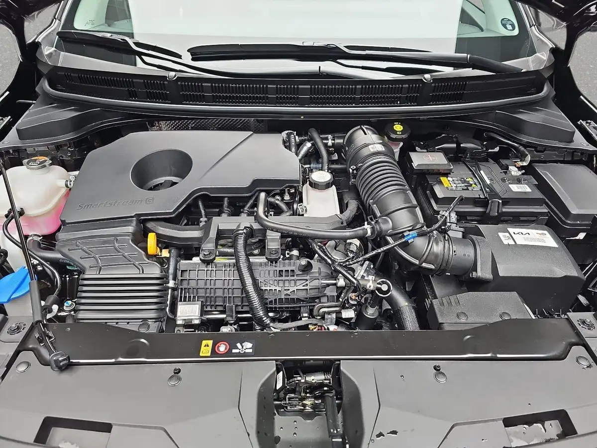 KIA STONIC 1.0 T-GDI 100 DCT VISION MJ26 SITZH. NAVI