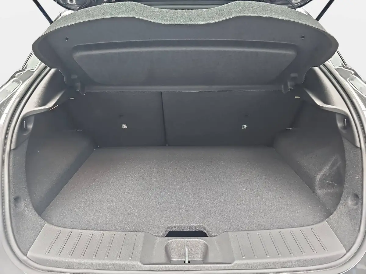 NISSAN JUKE 1.6 HYBRID AUTO. N-CONNECTA WINTER FRONTSCHEIBENHEIZUNG