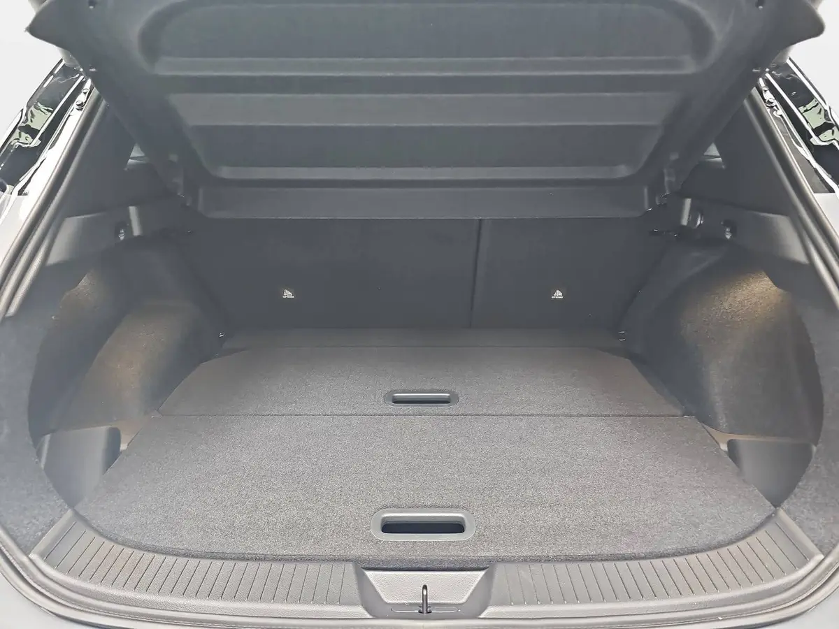 NISSAN QASHQAI 1.3 DIG-T MHEV AUTO. TEKNA PREMIUM PAKET 2-FARBEN