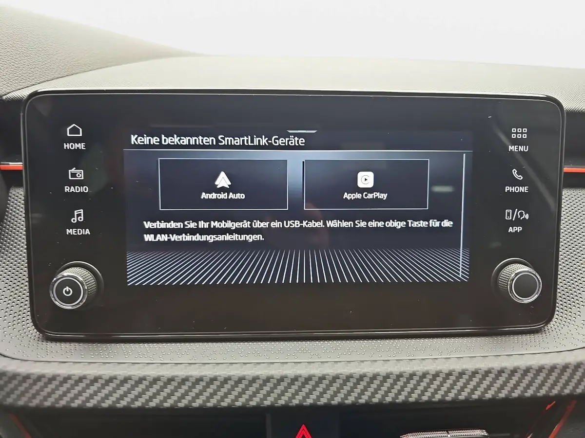 SKODA KAMIQ 1.0 TSI DSG MONTE CARLO LED PANORAMA WINTER KAMERA