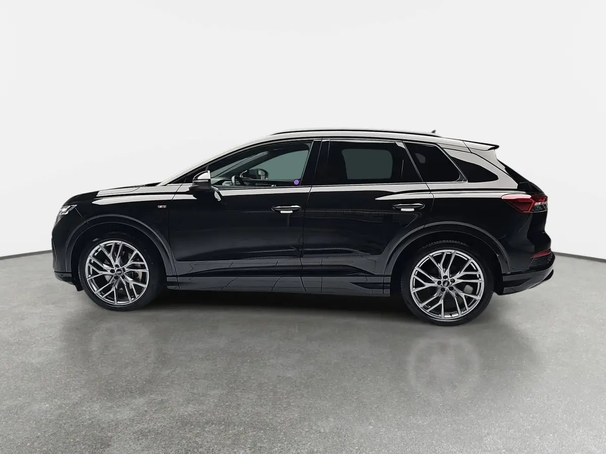 AUDI Q4 E-TRON 45 S-LINE 82KWH LED-MATRIX KAMERA