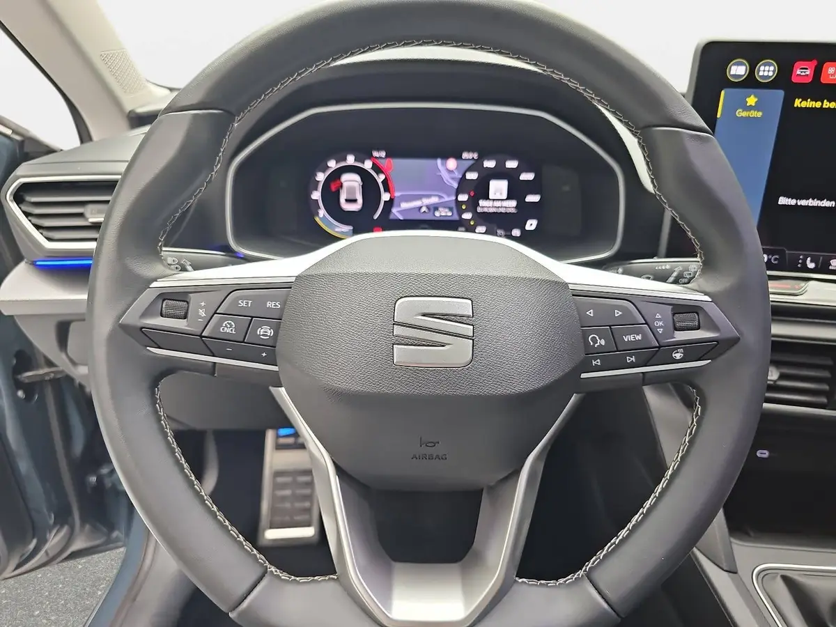 SEAT LEON 1.5 TSI STYLE NAVI LED KAMERA