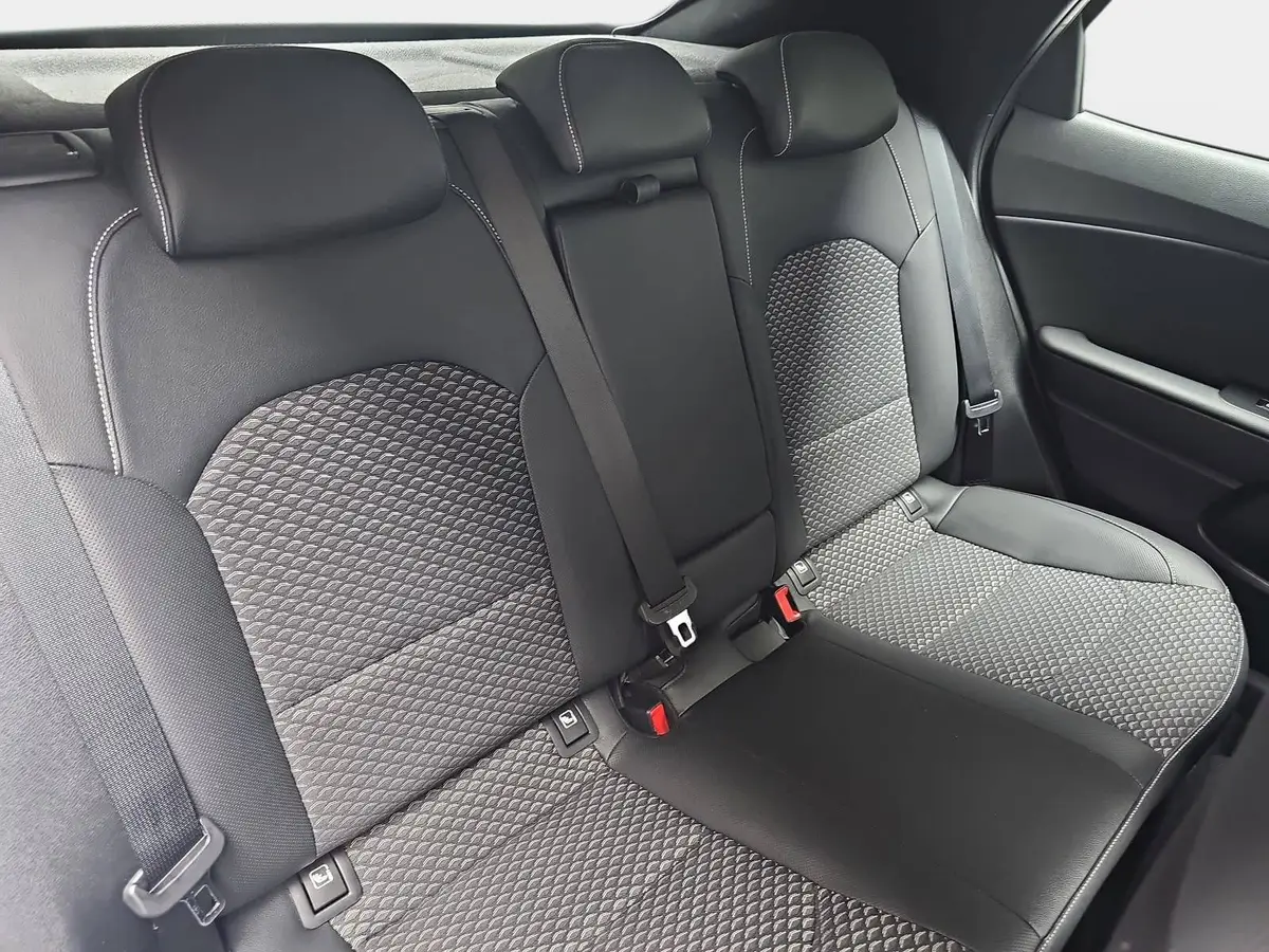 KIA XCEED 1.0 T-GDI VISION KOMFORT LED