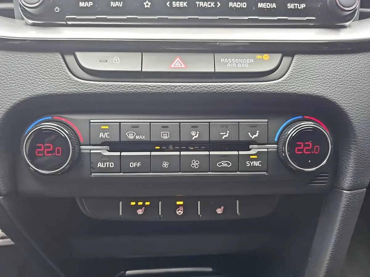 KIA CEED SW 1.5 T-GDI DCT7 GT-LINE