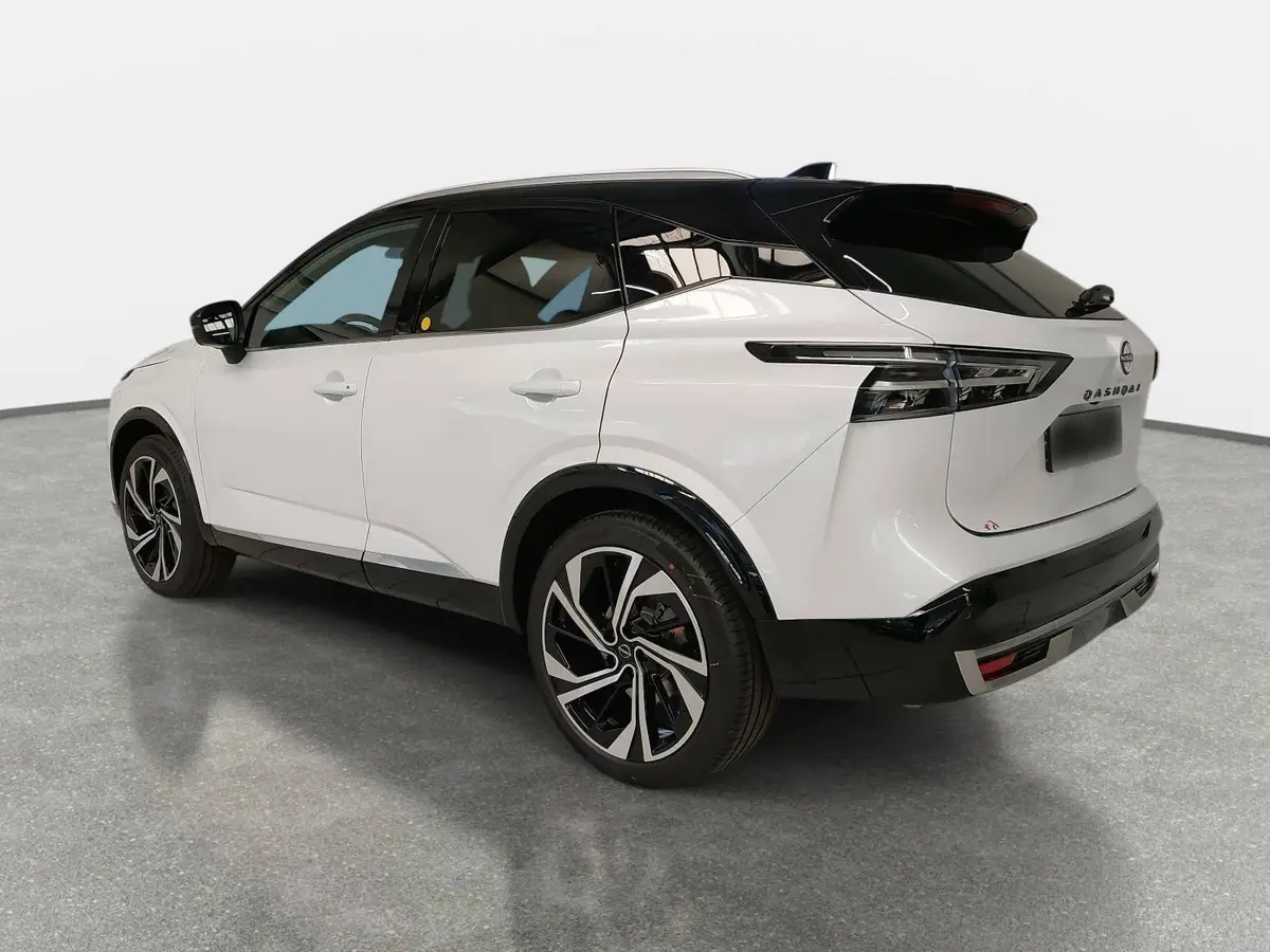 NISSAN QASHQAI 1.3 DIG-T MHEV AUTO. TEKNA PREMIUM PAKET 2-FARBEN