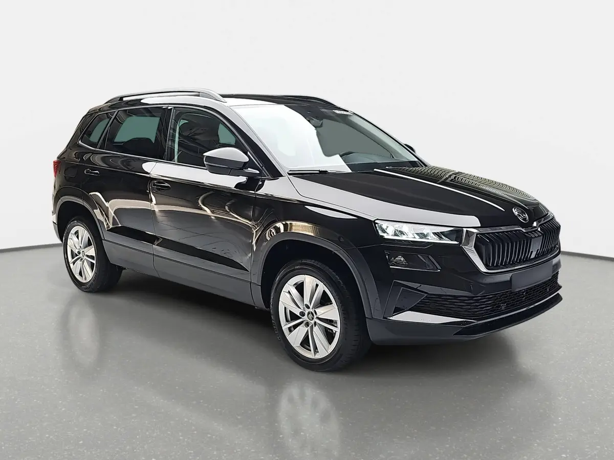 SKODA KAROQ 1.5 TSI DSG SELECTION NAVI LED ACC WINTER KAMERA A