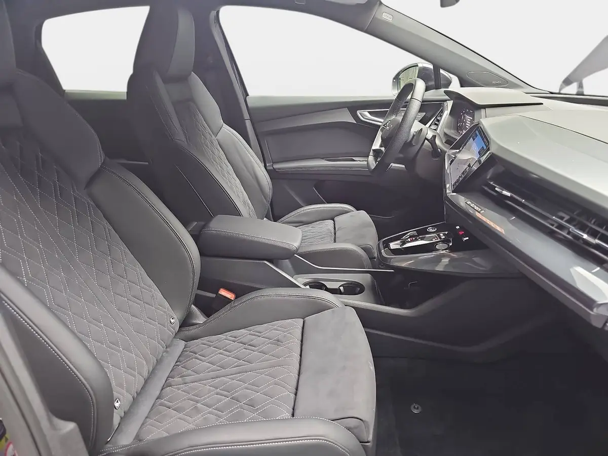 AUDI Q4 E-TRON 45 QUATTRO SPORTBACK 77 KWH NAVI