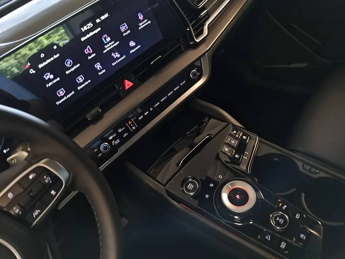 KIA SPORTAGE 1.6 CRDI DCT AWD GT-LINE DRIVEWISE GLASDACH SOUND