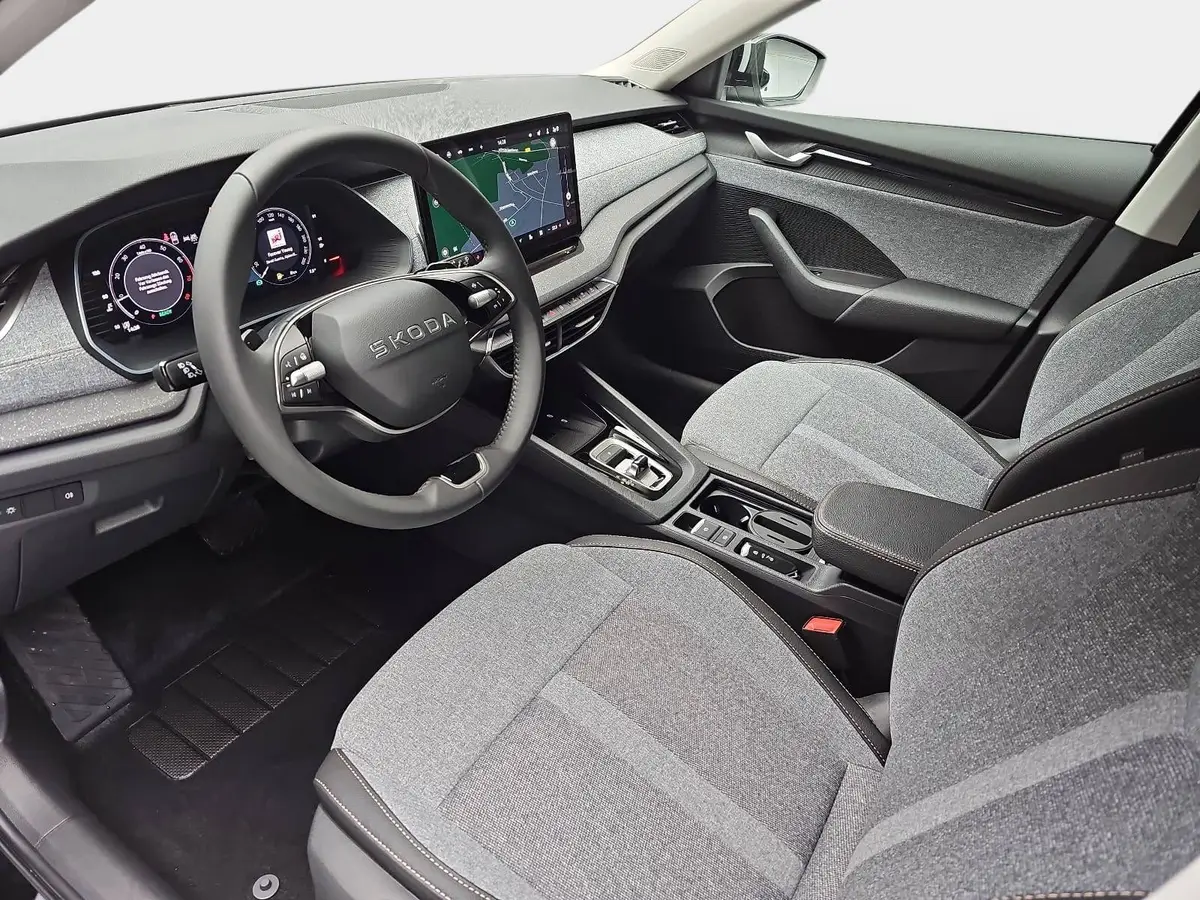 SKODA OCTAVIA COMBI 1.5 TSI ETEC DSG SELECTION NAVI LED ACC WINTER KA