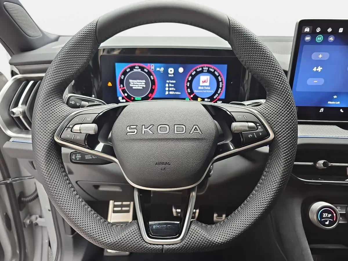 SKODA KODIAQ 1.5 TSI DSG SPORTLINE NAVI LED ACC WINTER KAMERA A