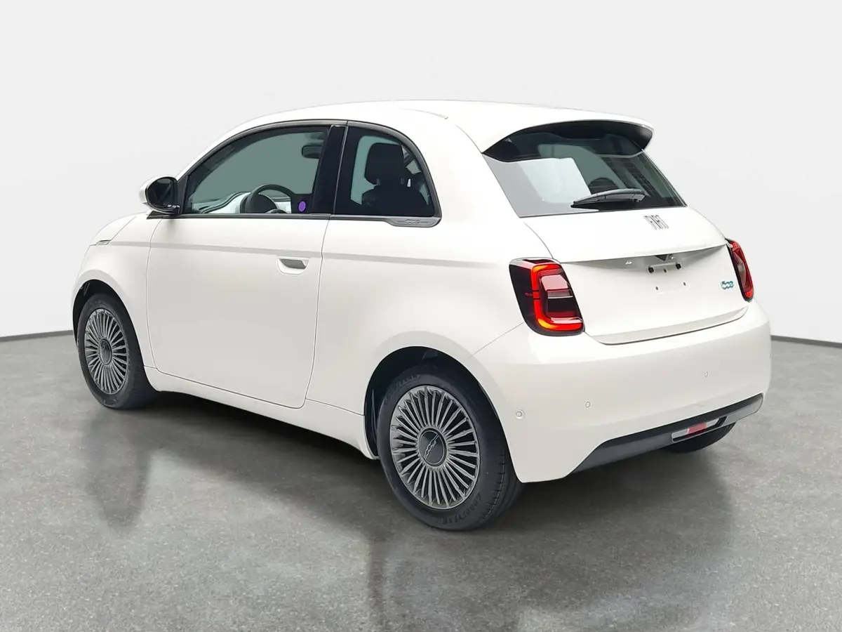 FIAT 500 ELEKTRO 42 KWH KOMFORT PAKET, 16 ZOLL LM FELGEN