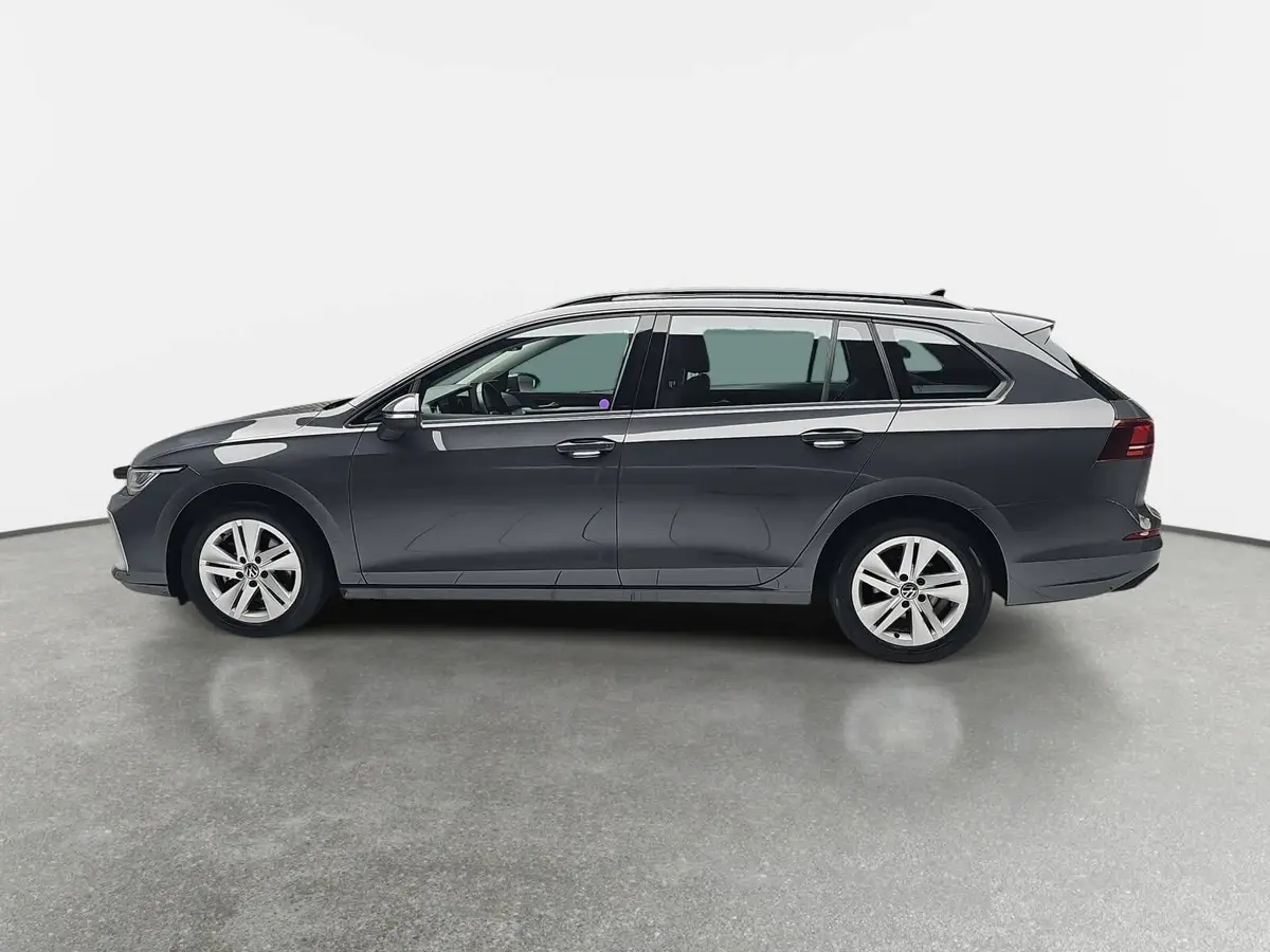VW GOLF 1.5 TSI VIII VARIANT LIFE LED AHK LM
