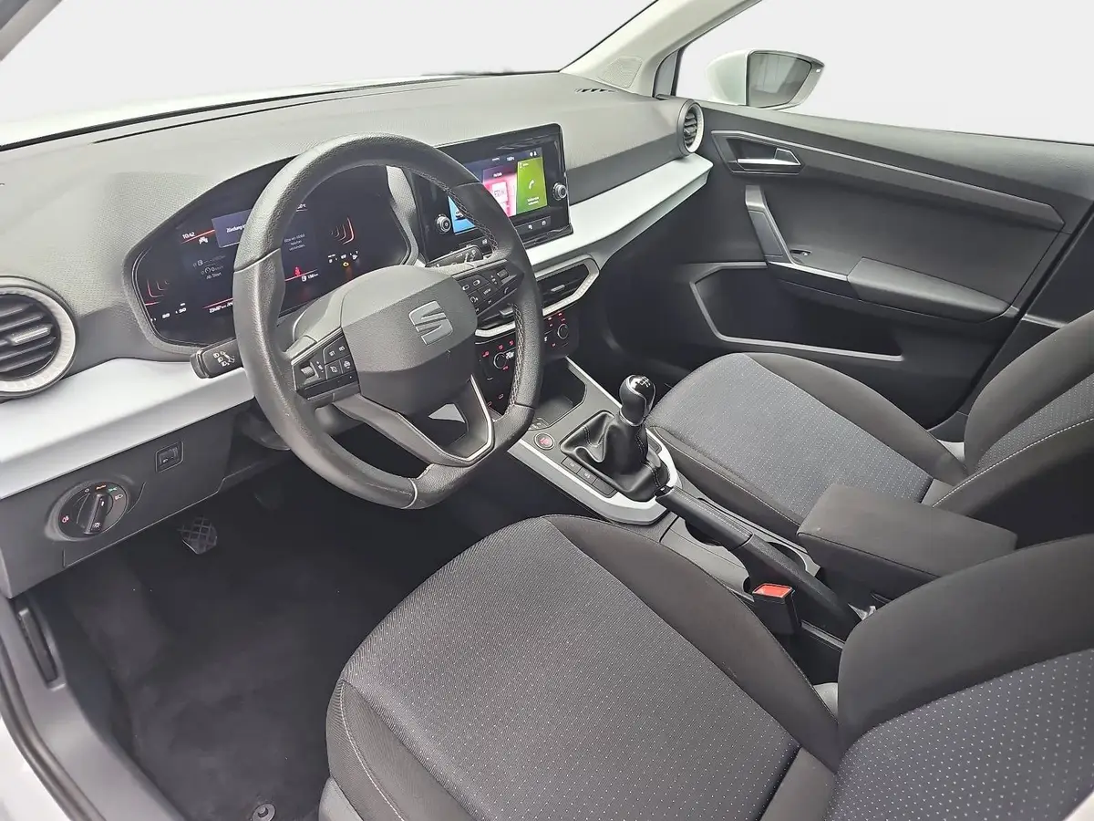 SEAT ARONA 1.0 TSI STYLE LED GRA P-ASSIST DAB