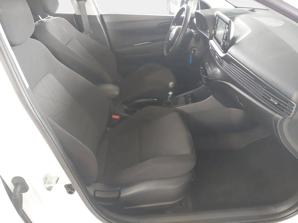 HYUNDAI BAYON 1.2 PURE 2WD KLIMA DAB