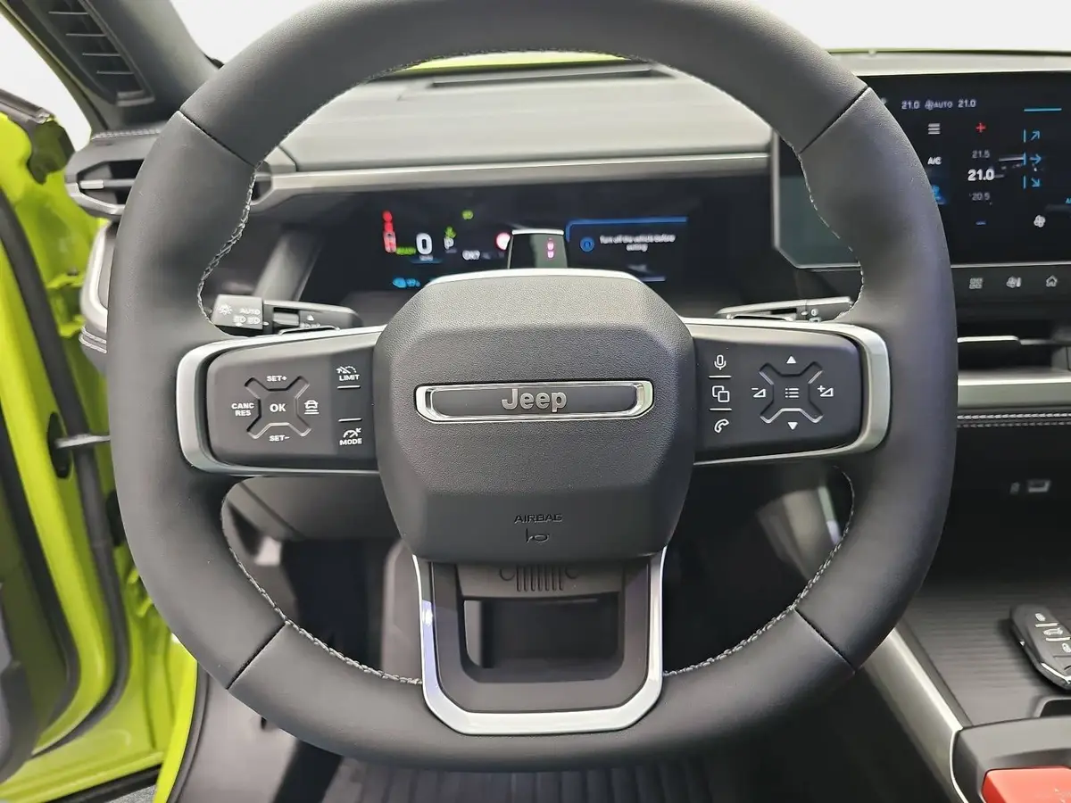 JEEP COMPASS ELEKTRO FÖRDERFÄHIG FIRST EDITION MJ26 PREMIUM-PAKET PANORAMA ALLWETTE