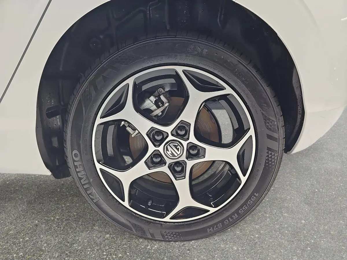 MG MG3 1.5 HYBRID+ LUXURY