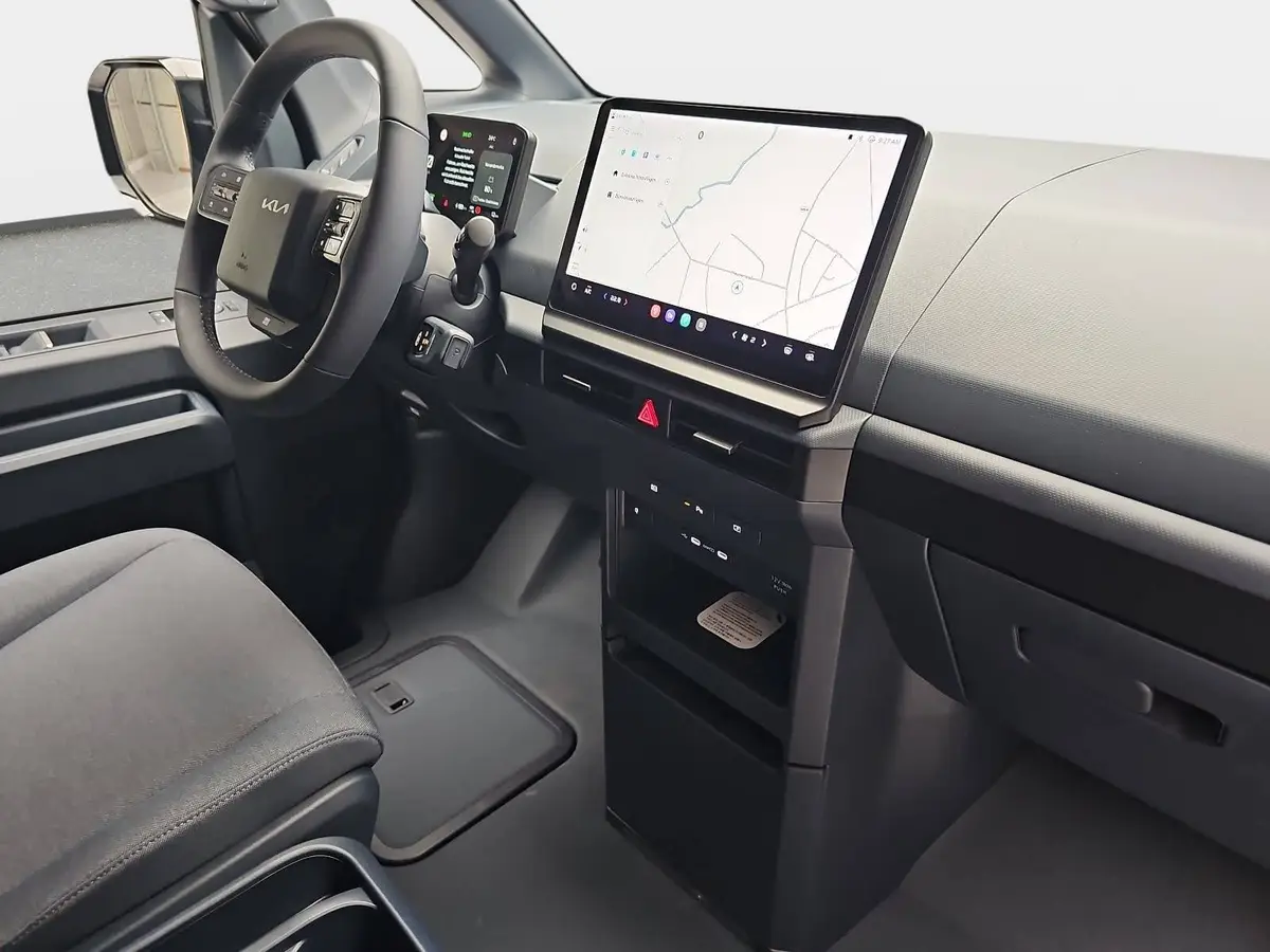 KIA PV5 CARGO L2H1 3T 71.2 KWH PLUS MJ26 WÄRMEPUMPE ALLWETTERREIFEN