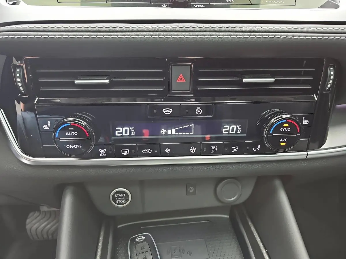 NISSAN QASHQAI 1.3 DIG-T MHEV X-TRONIC N-CONNECTA NAVI LED WINTER