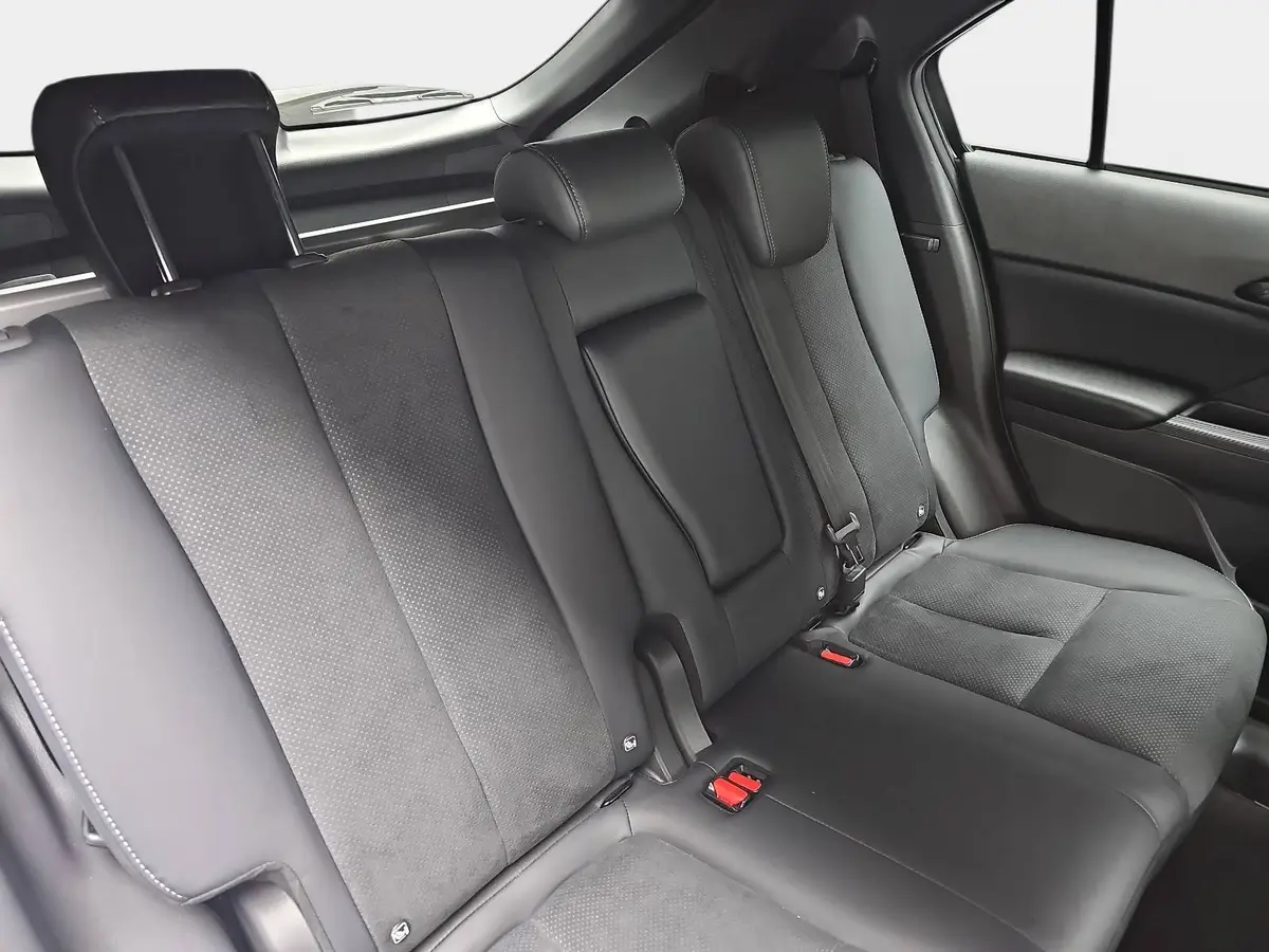 MITSUBISHI ECLIPSE CROSS 2.4 MIVEC PHEV CVT SELECT NAVI LED STANDH. 360° LM