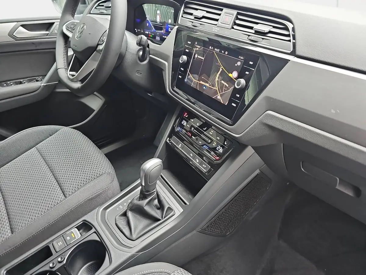 VW TOURAN 1.5 TSI DSG COMFORTLINE NAVI LED ACC SPUR WINTER 7
