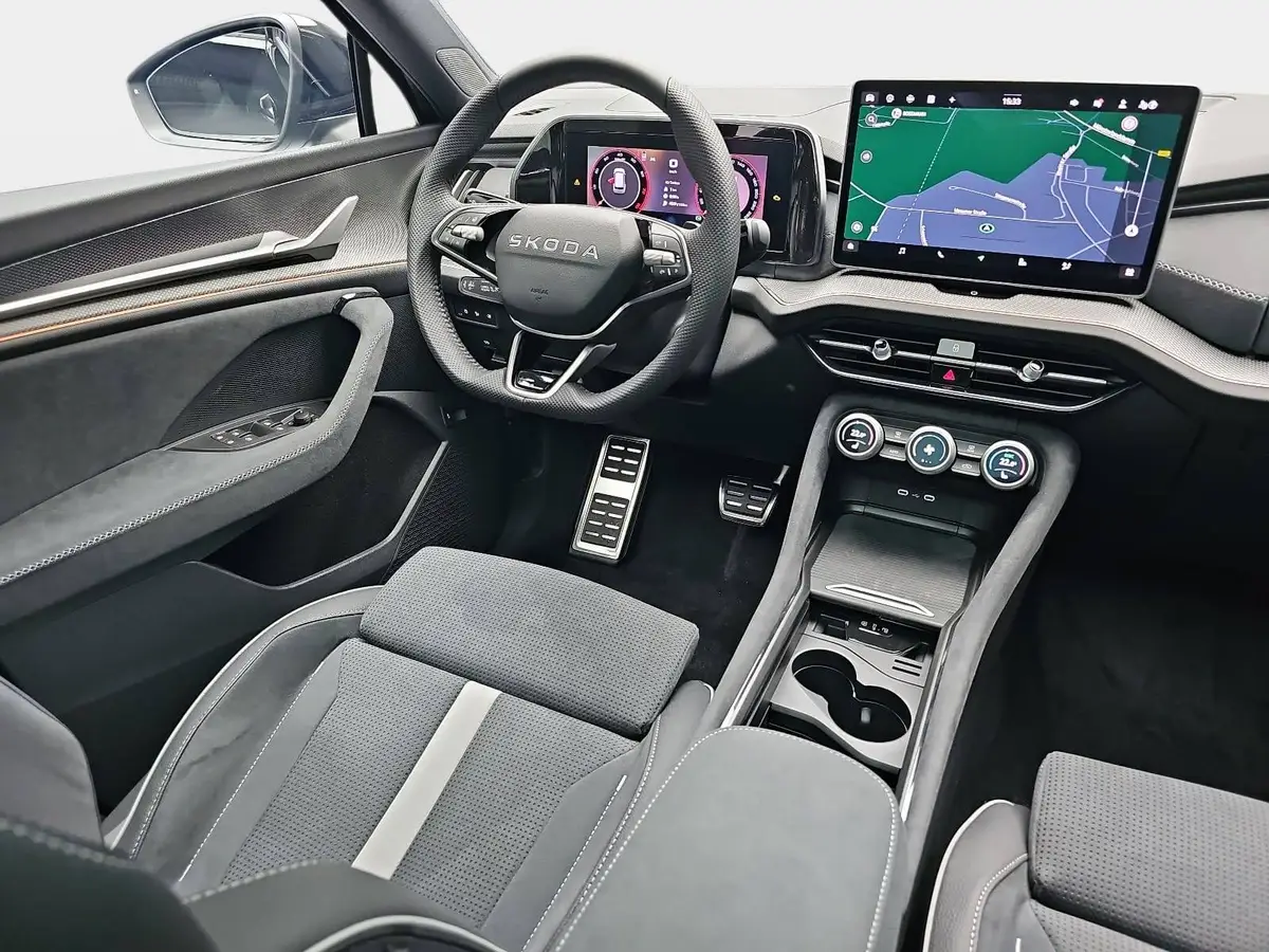 SKODA KODIAQ 2.0 TSI DSG SPORTLINE 4X4 NAVI LED